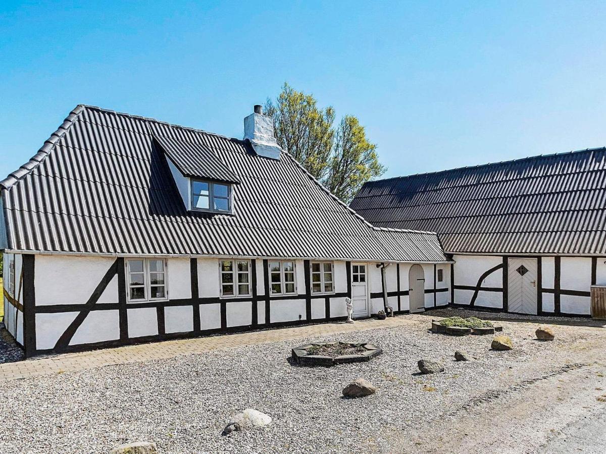 4 Person Holiday Home In Tranek R Tranekær Exterior foto